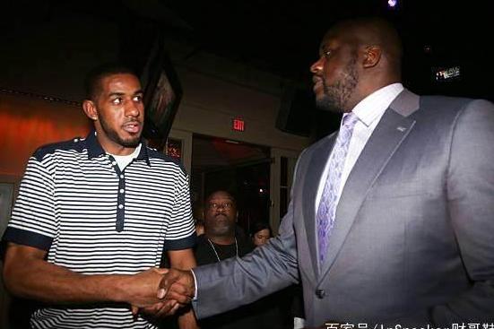 禁区前沿持 禁区前沿持