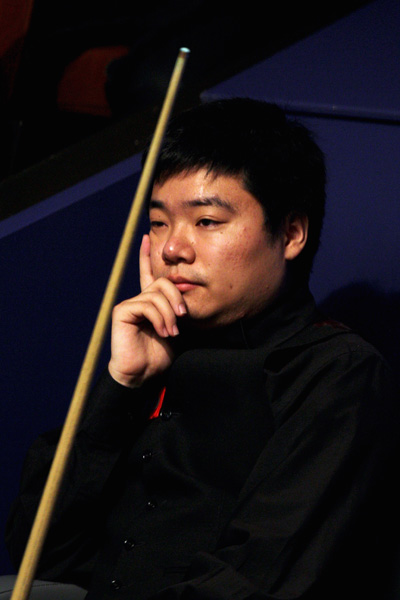 他轻描淡写 他轻描淡写